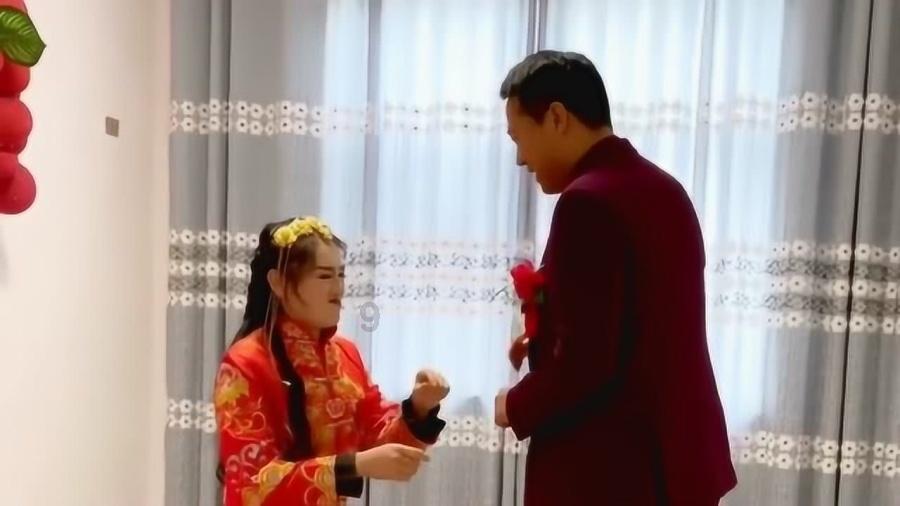 玩撞三国